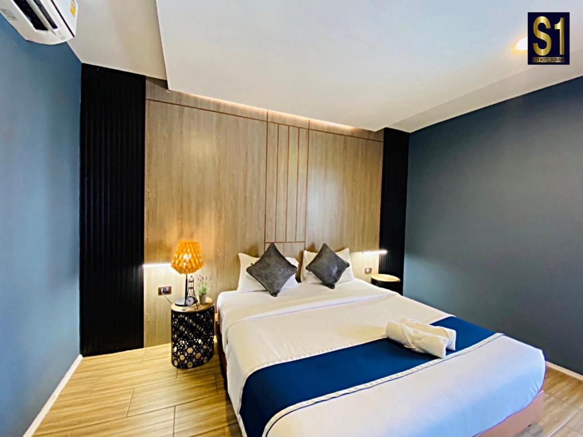 S1 City Hotel Buriram Kültér fotó